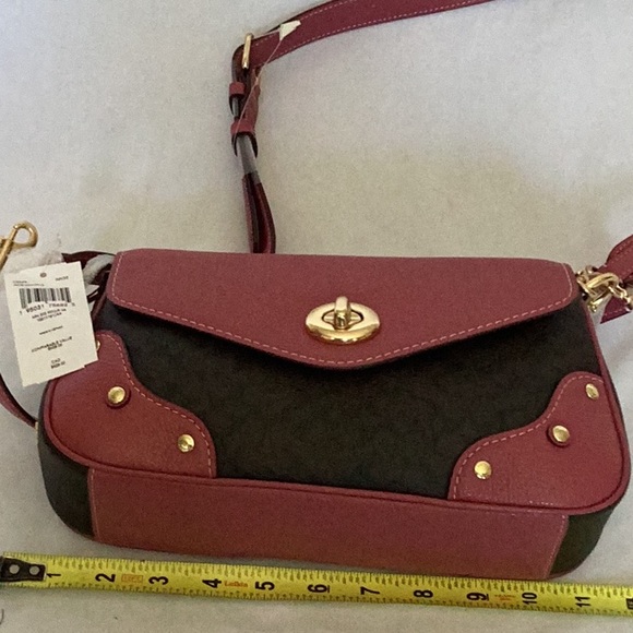 Coach purse - Picture 11 of 14